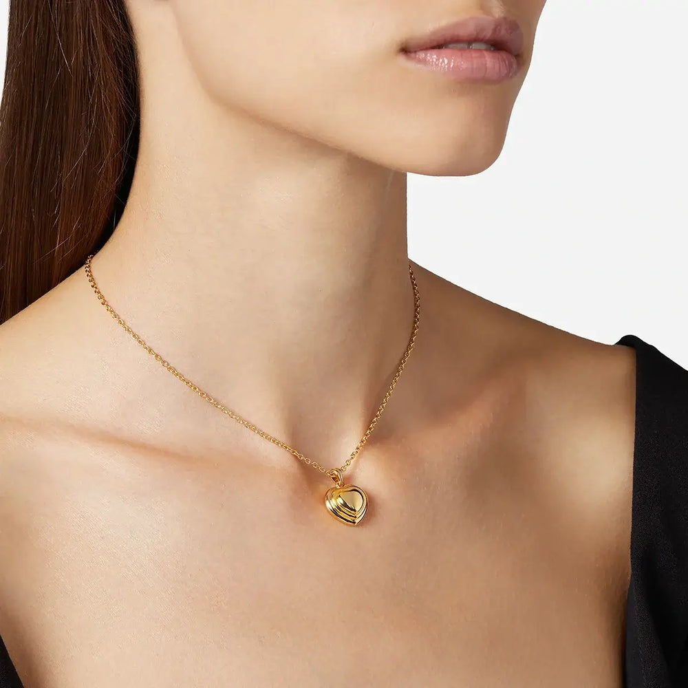 златно сърце на врат