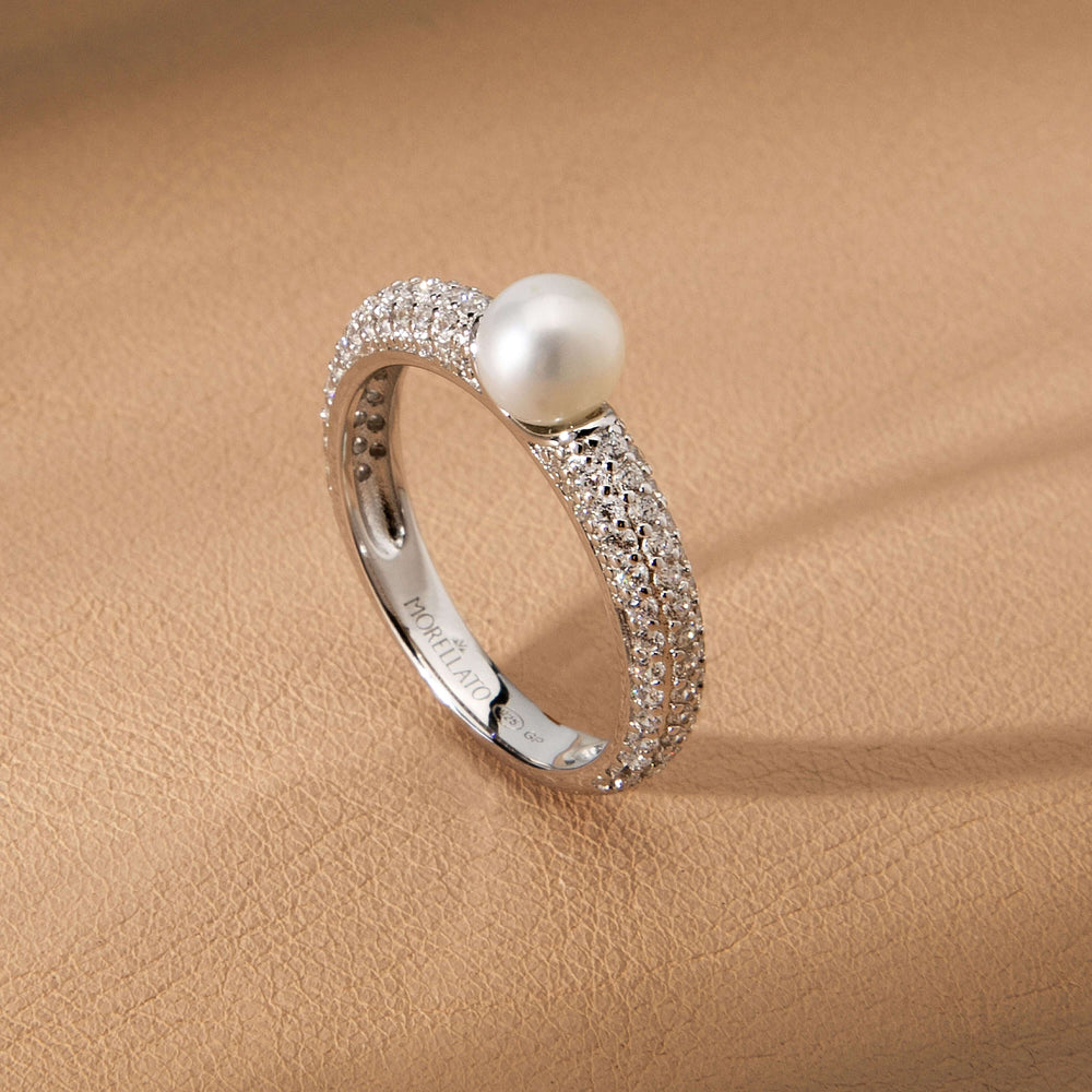Дамски сребърен пръстен с инкрустирани циркони и перла. SXU50