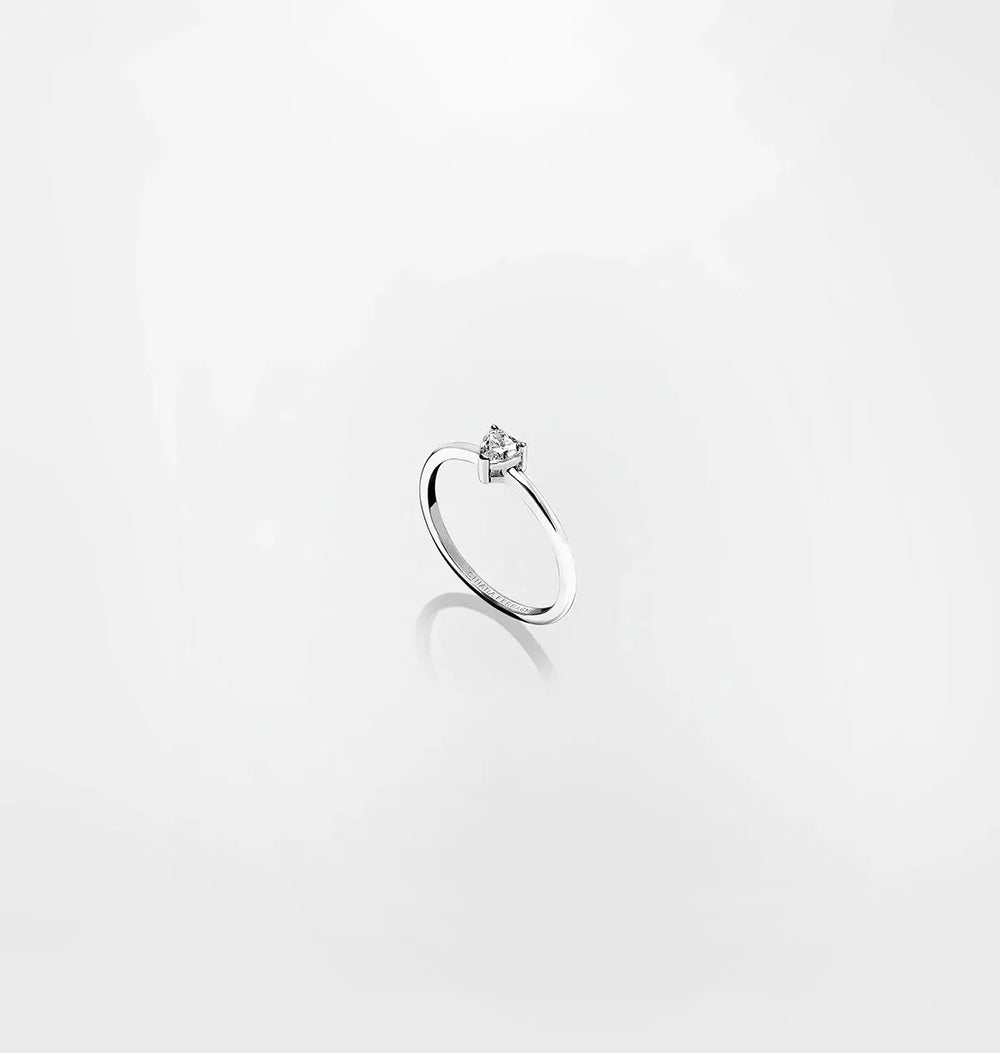 Дамски сребърен пръстен с родиево покритие, страничен изглед, размер 16, Chiara Ferragni.