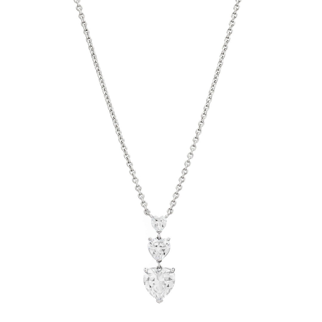 Колие от месинг с циркони във формата на сърце.