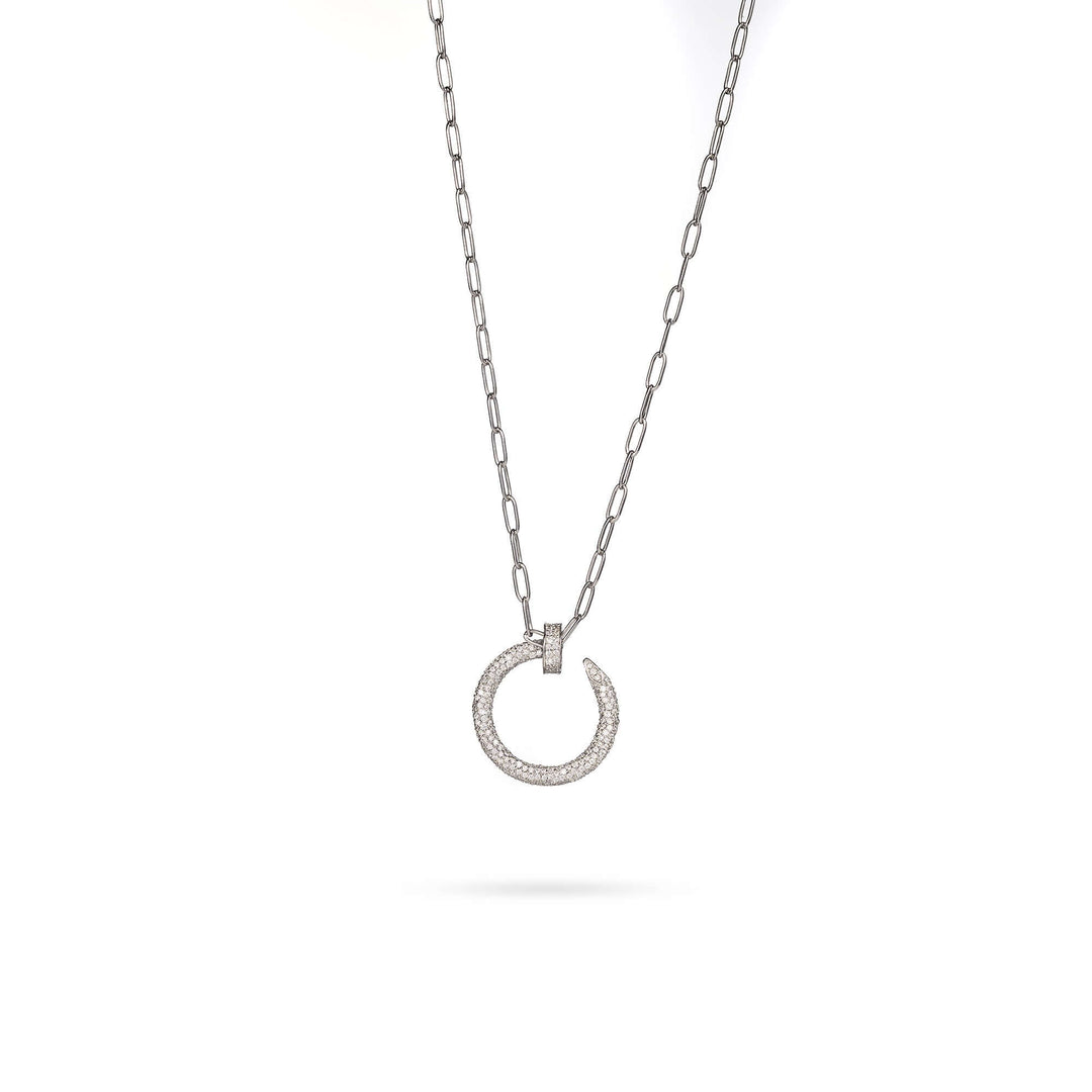 Елегантно дамско сребърно колие с фини инкрустирани циркони.