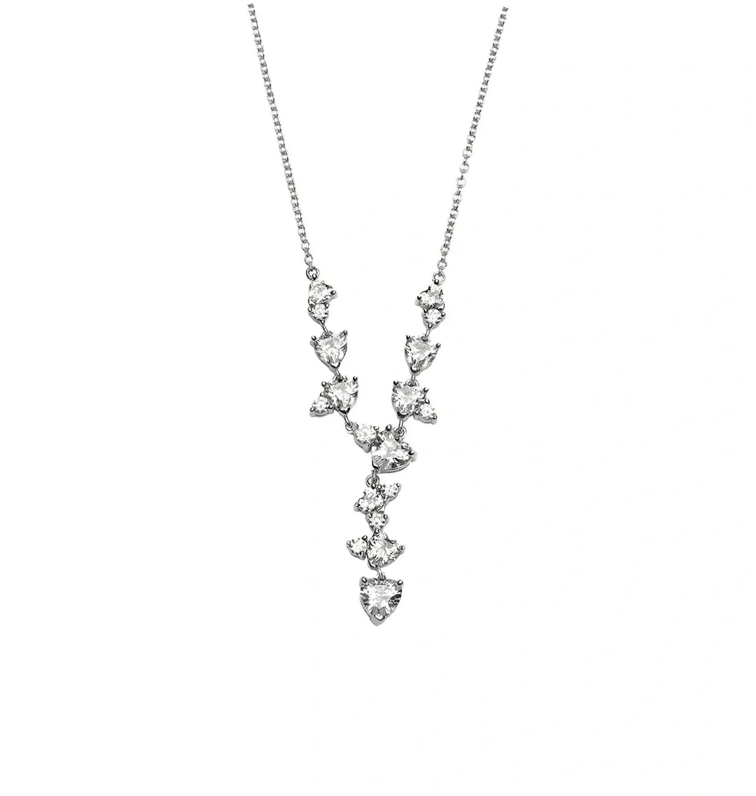 Дамско сребърно колие с циркони .