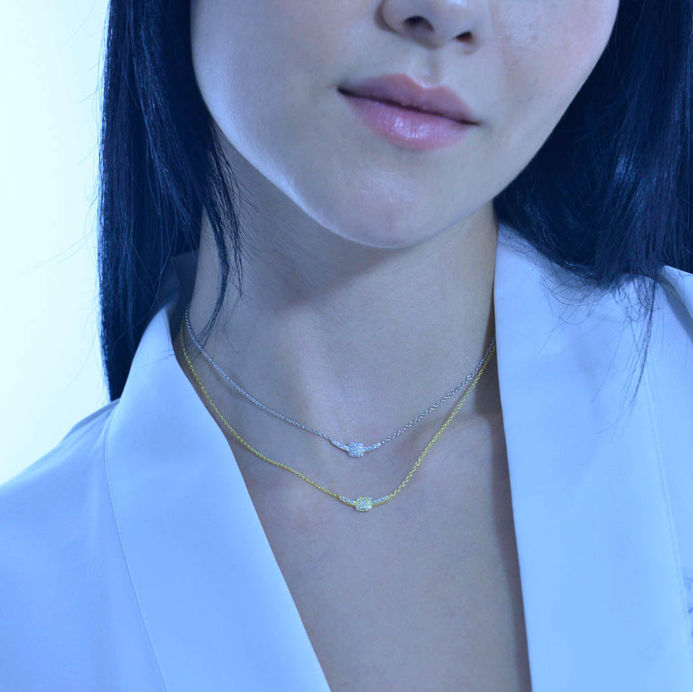 Дамско колие със златно покритие и фини циркони. 272C0051