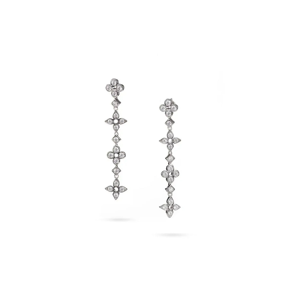 Дълги сребърни обеци на винт с циркони и декоративни детелини