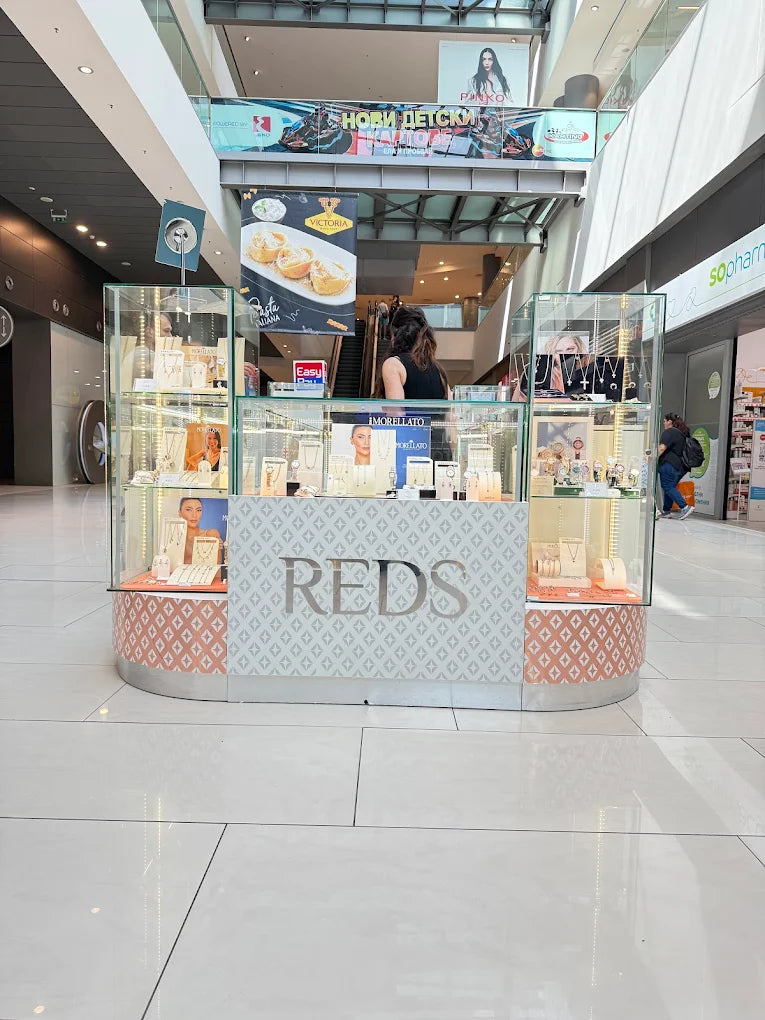 магазин за бижута reds в ring mall софия