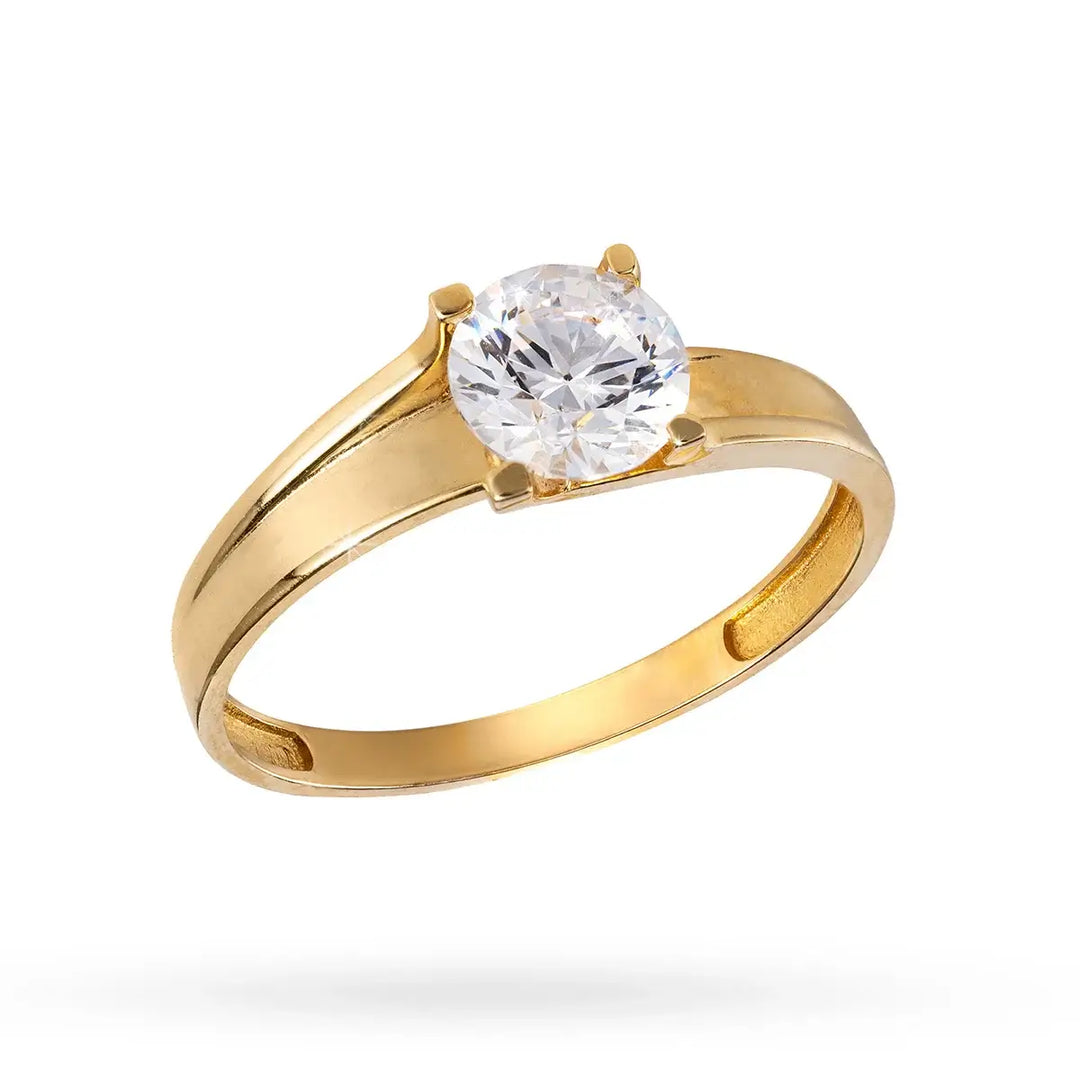 Златен пръстен с централен циркон и изчистена широка лента