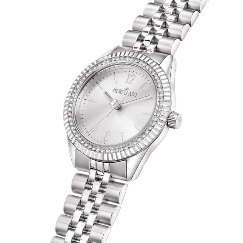 Часовник Morellato Magia. Дамски часовник с кварцов механизъм (VJ21). Каса 34 мм от стомана и инкрустирани Циркони. Бял циферблат. Верижка от стомана. Минерално стъкло. Водоустойчивост 3 ATM. Гаранция 2 години.