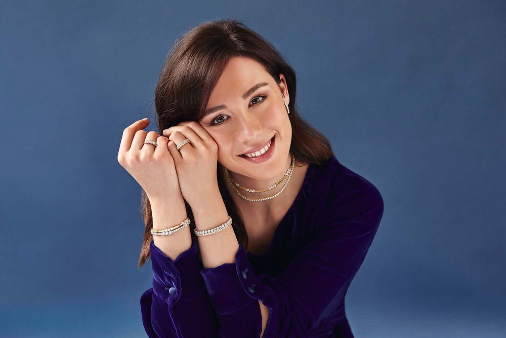 Обеци Morellato SCINTILLE. Дамски обеци изработени от стомана със сребърно покритие и инкрустирани Циркони. Размер 25 мм.