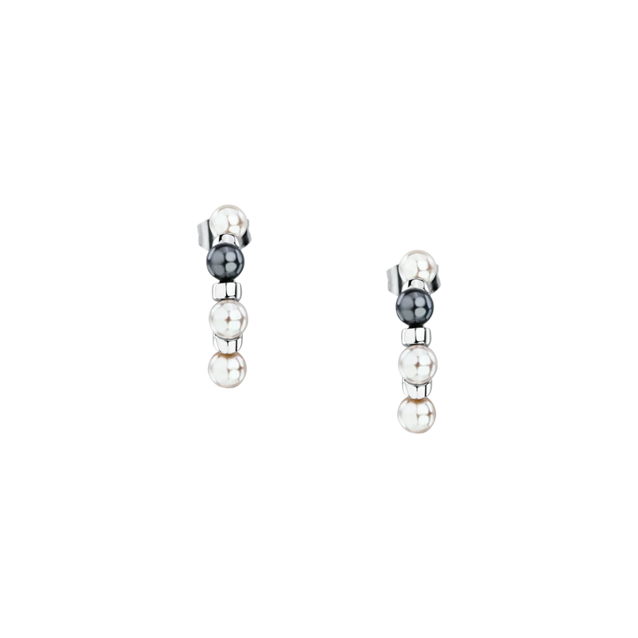 Дамски обеци Karl Lagerfeld Pearl, редуващи се бели и сиви shell перли по сребриста халка – модел KLAYR24, изглед отпред в близък план