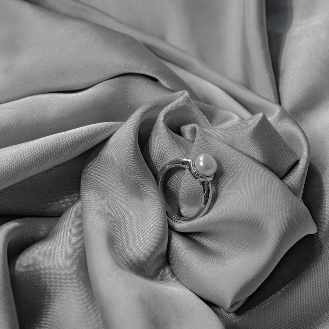 Дамски сребърен пръстен със сладководна перла. 